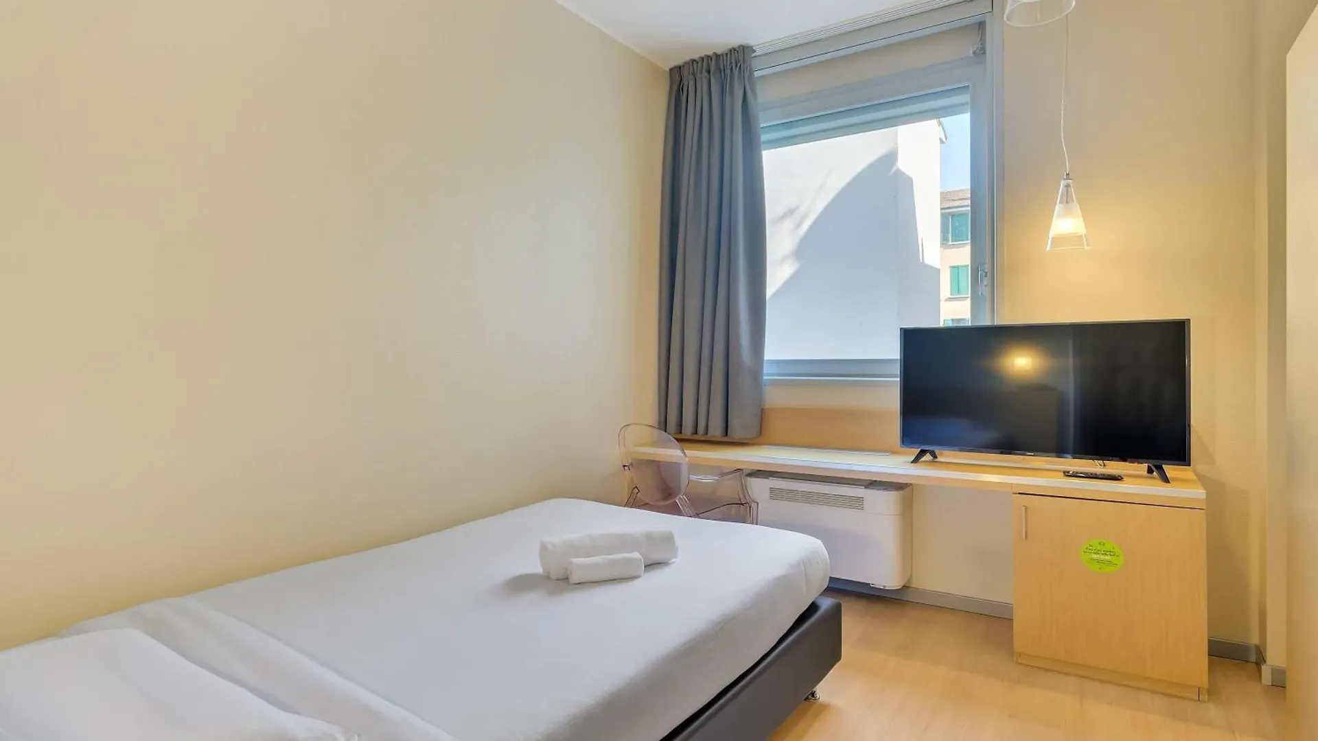 B&B Hotel Milano La Spezia