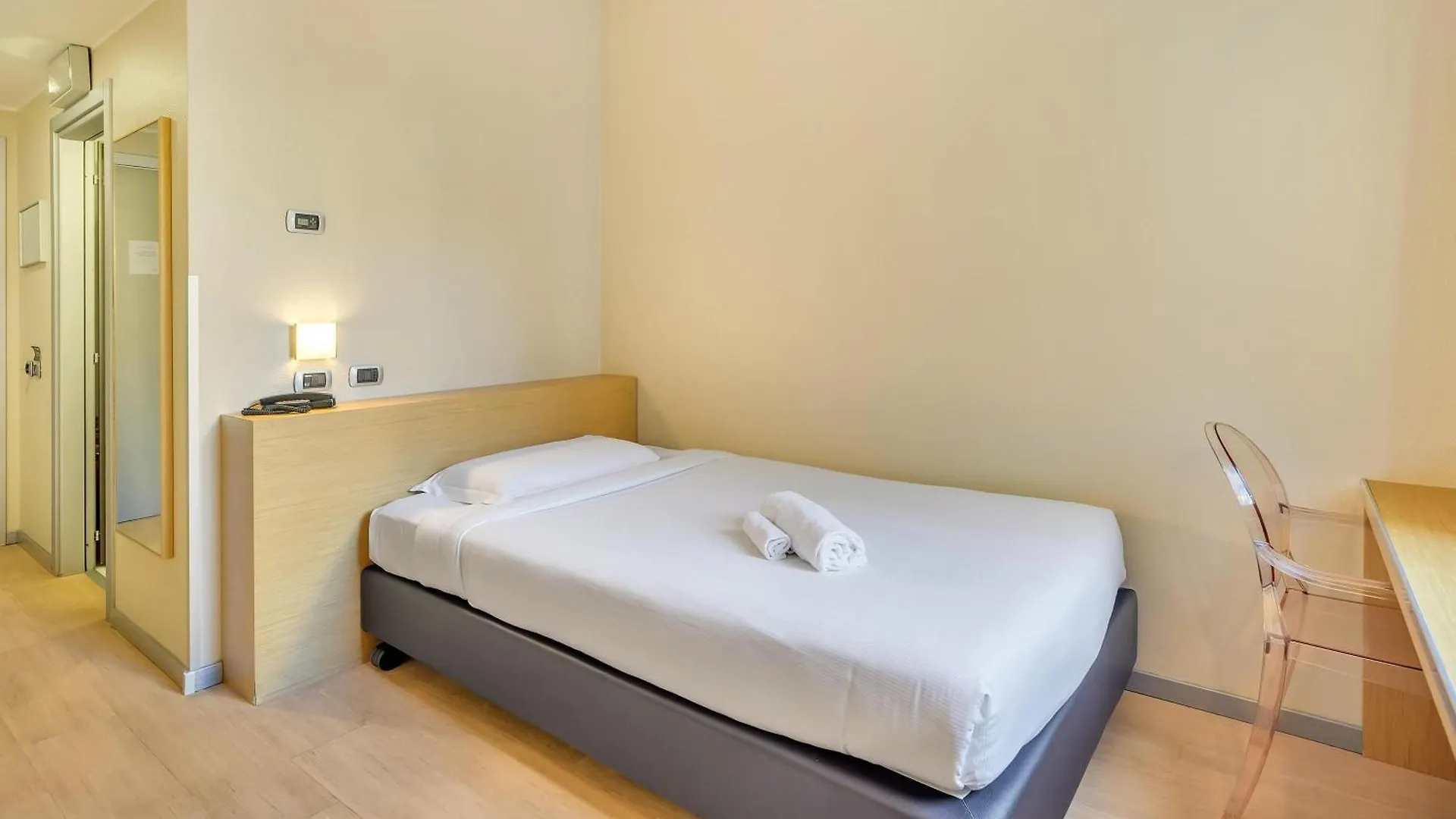 B&B Hotel Milano La Spezia