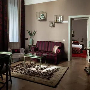 فندق جراند هوتل إيت دي ميلانو, ميلان