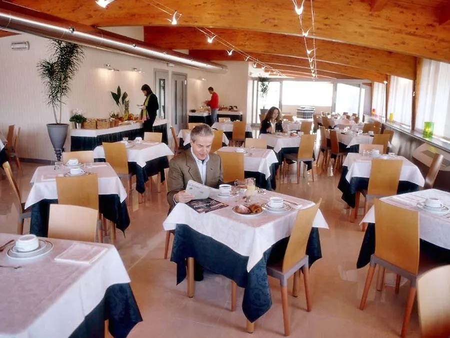 B&B Hotel Milano La Spezia 4*, Milan Italy